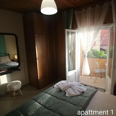 Messonghi- La Pazzeli Apartment